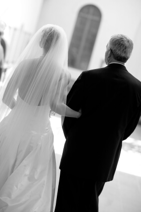 Съвети за раздаване на булката на християнска сватба